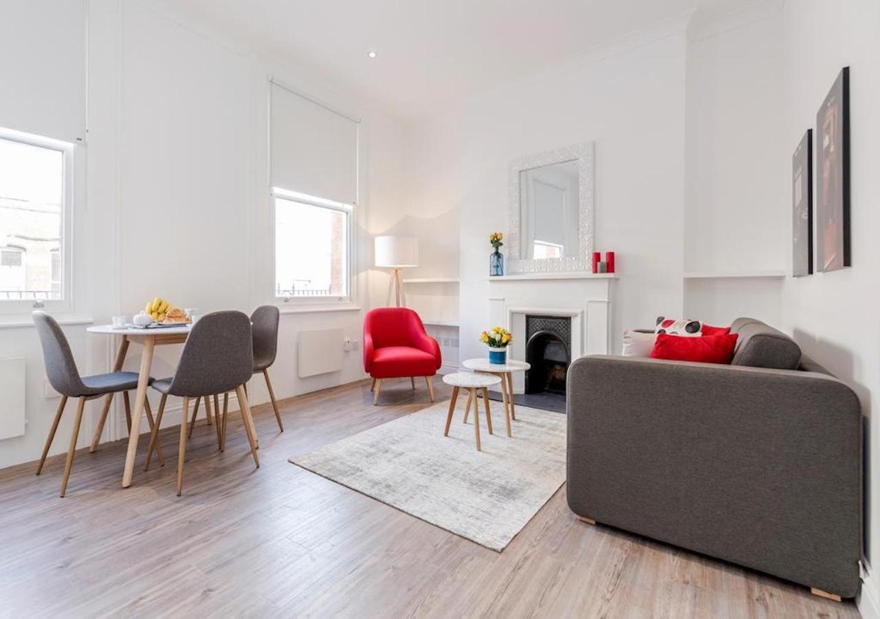White Piccadilly Apartment London Bagian luar foto